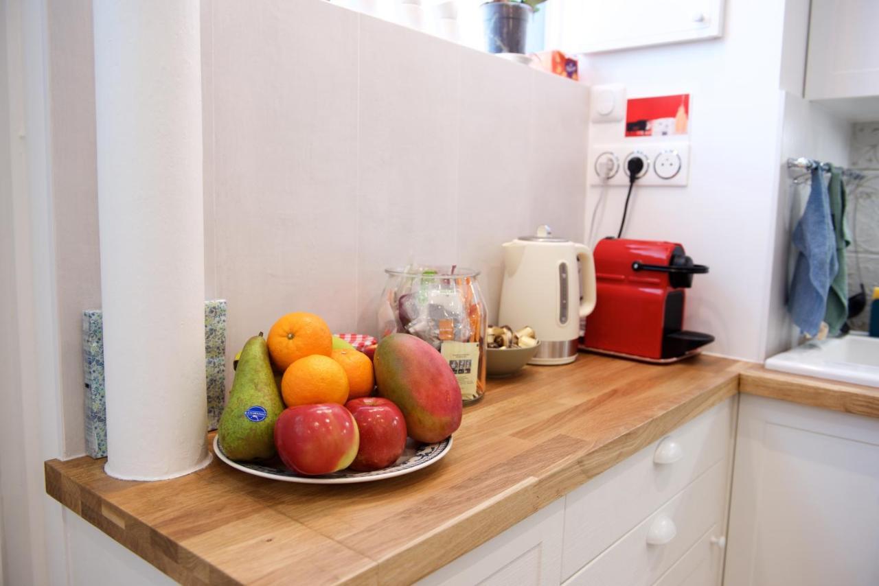 Charming Parisian Apartment With Air Conditioning - Climatisation & 2 Bedrooms - Batignolles Paris Bagian luar foto