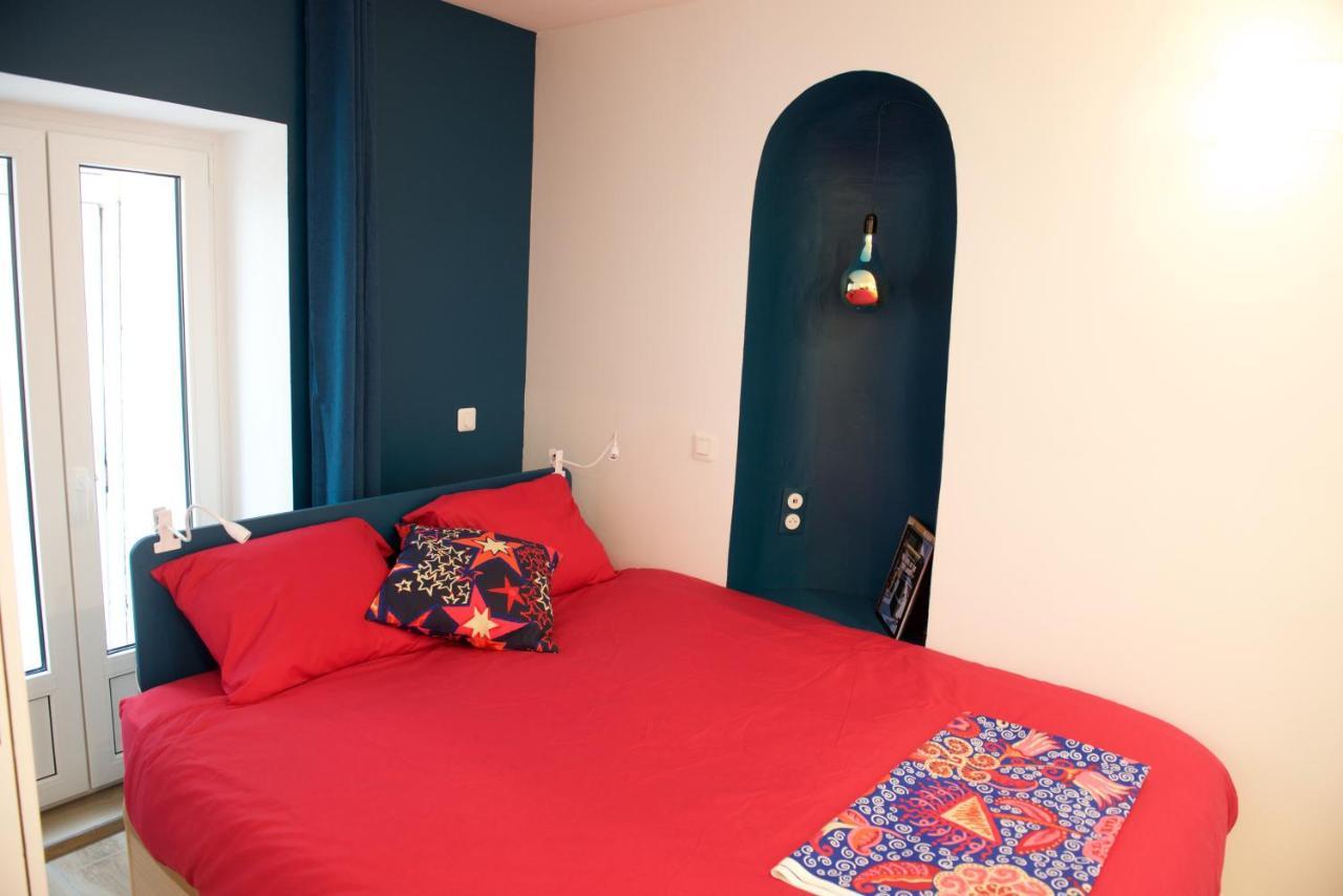 Charming Parisian Apartment With Air Conditioning - Climatisation & 2 Bedrooms - Batignolles Paris Bagian luar foto