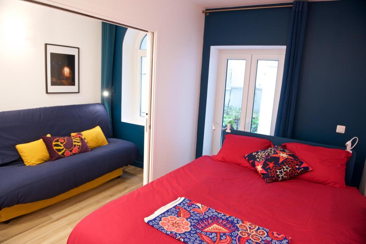Charming Parisian Apartment With Air Conditioning - Climatisation & 2 Bedrooms - Batignolles Paris Bagian luar foto