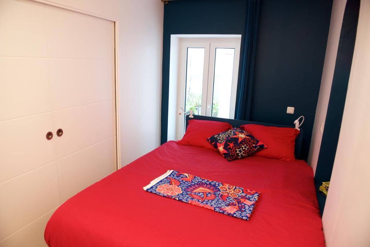Charming Parisian Apartment With Air Conditioning - Climatisation & 2 Bedrooms - Batignolles Paris Bagian luar foto