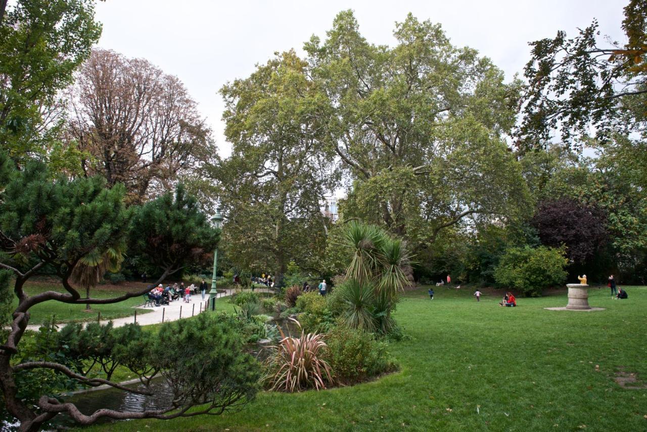 Charming Parisian Apartment With Air Conditioning - Climatisation & 2 Bedrooms - Batignolles Paris Bagian luar foto